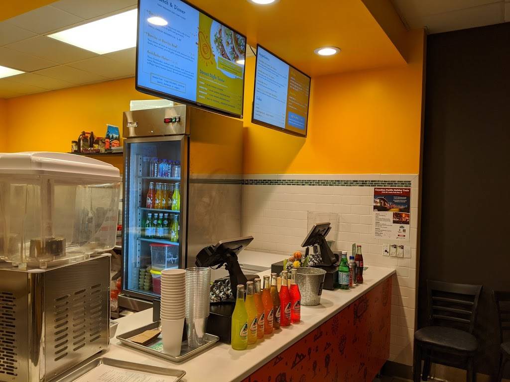 Mexico City Cafe | restaurant | 6416 W Lake St, St Louis Park, MN 55426, USA | 9529208717 OR +1 952-920-8717