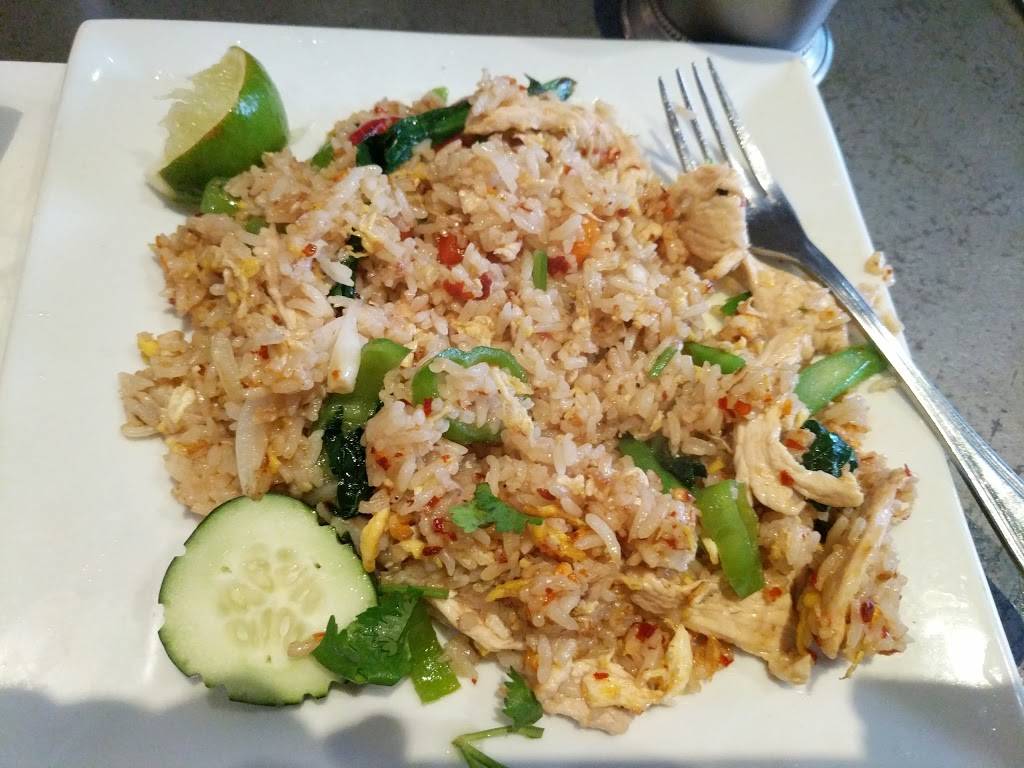 Thai Holic | restaurant | 372 Myrtle Ave, Brooklyn, NY 11205, USA | 7182229992 OR +1 718-222-9992