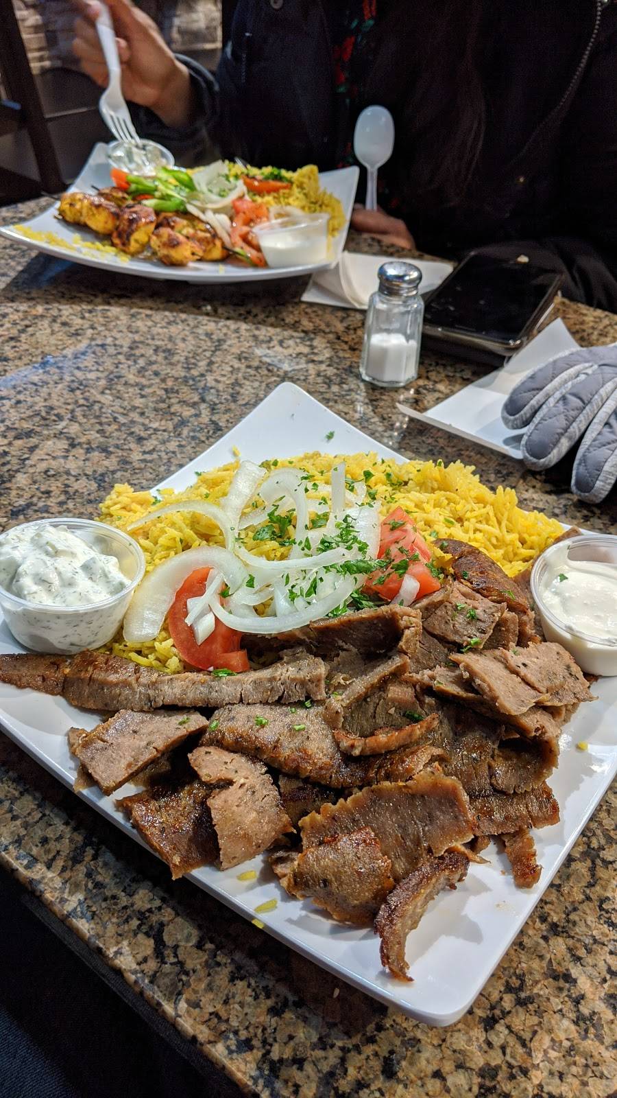 Petra Cafe, At Keystone Shops | restaurant | 3315 E 86th St, Indianapolis, IN 46240, USA | 3172208128 OR +1 317-220-8128