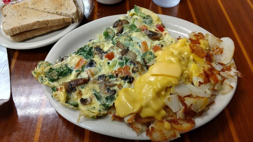 Gabys Family Restaurant | restaurant | 4890 122nd Ave N, Clearwater, FL 33762, USA | 7275617400 OR +1 727-561-7400