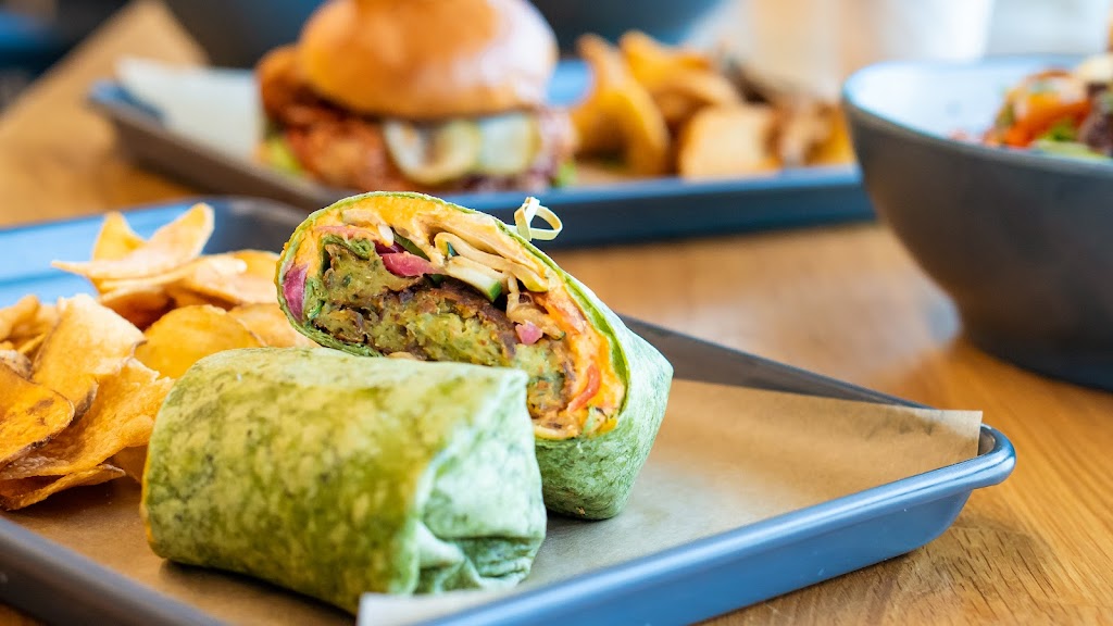 Twisted Ladder | restaurant | 8 Davis Dr, Durham, NC 27709, USA | 9195878432 OR +1 919-587-8432