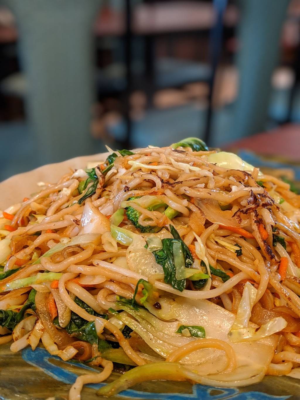 Bettys Noodle House | restaurant | 920 Pacific Ave, Santa Cruz, CA 95060, USA | 8314262328 OR +1 831-426-2328