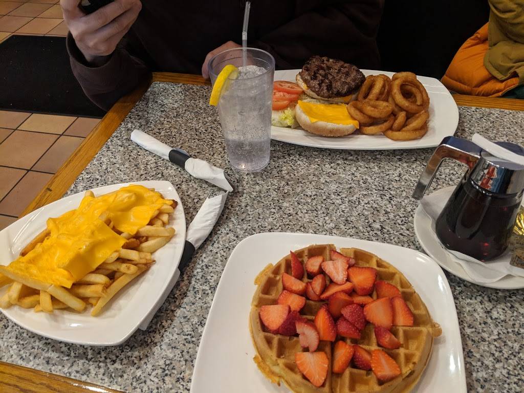 Yonkers Diner | restaurant | 337 Saw Mill River Rd, Yonkers, NY 10701, USA | 9143750600 OR +1 914-375-0600