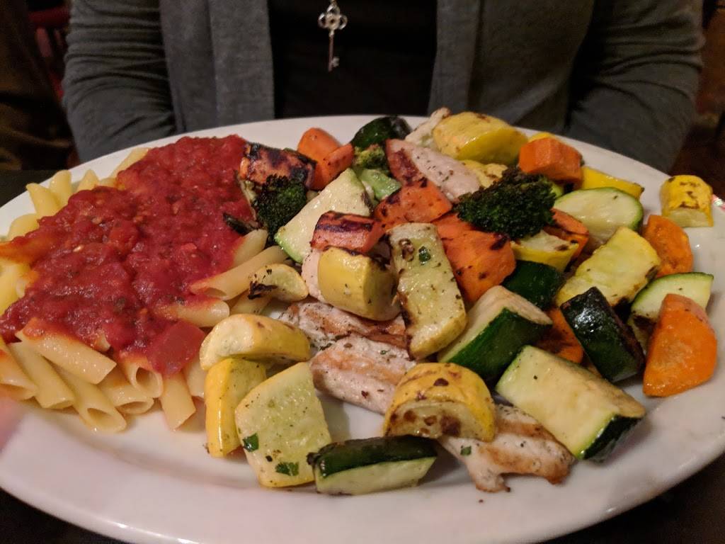 Angelos and Vincis Ristorante | restaurant | 550 N Harbor Blvd, Fullerton, CA 92832, USA | 7148794022 OR +1 714-879-4022