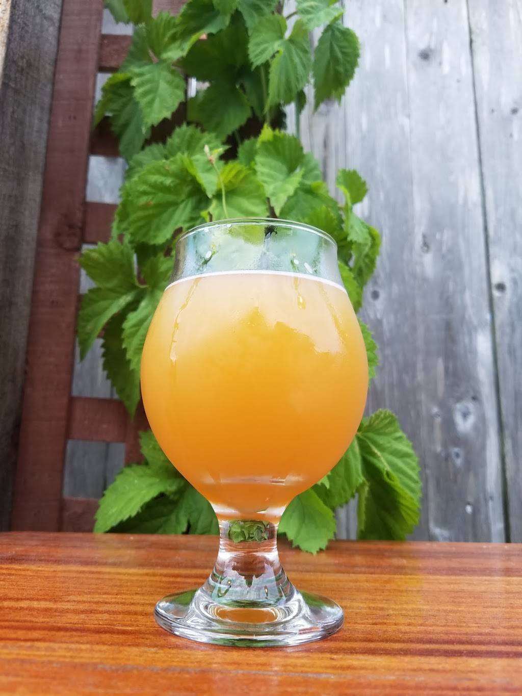 Mom & Pops Burgers | restaurant | 1603 Main St, Chatham, MA 02633, USA | 7748404144 OR +1 774-840-4144