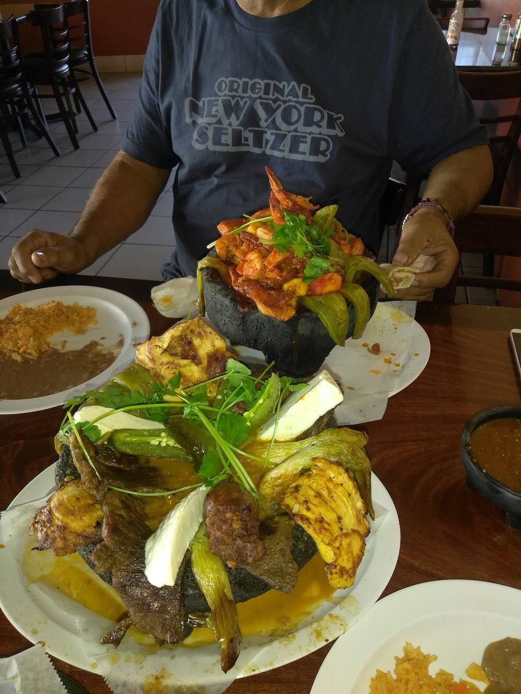 Peñaloza | Mexican Restaurant | restaurant | 2000 E Olympic Blvd, Los Angeles, CA 90021, USA | 2136885023 OR +1 213-688-5023