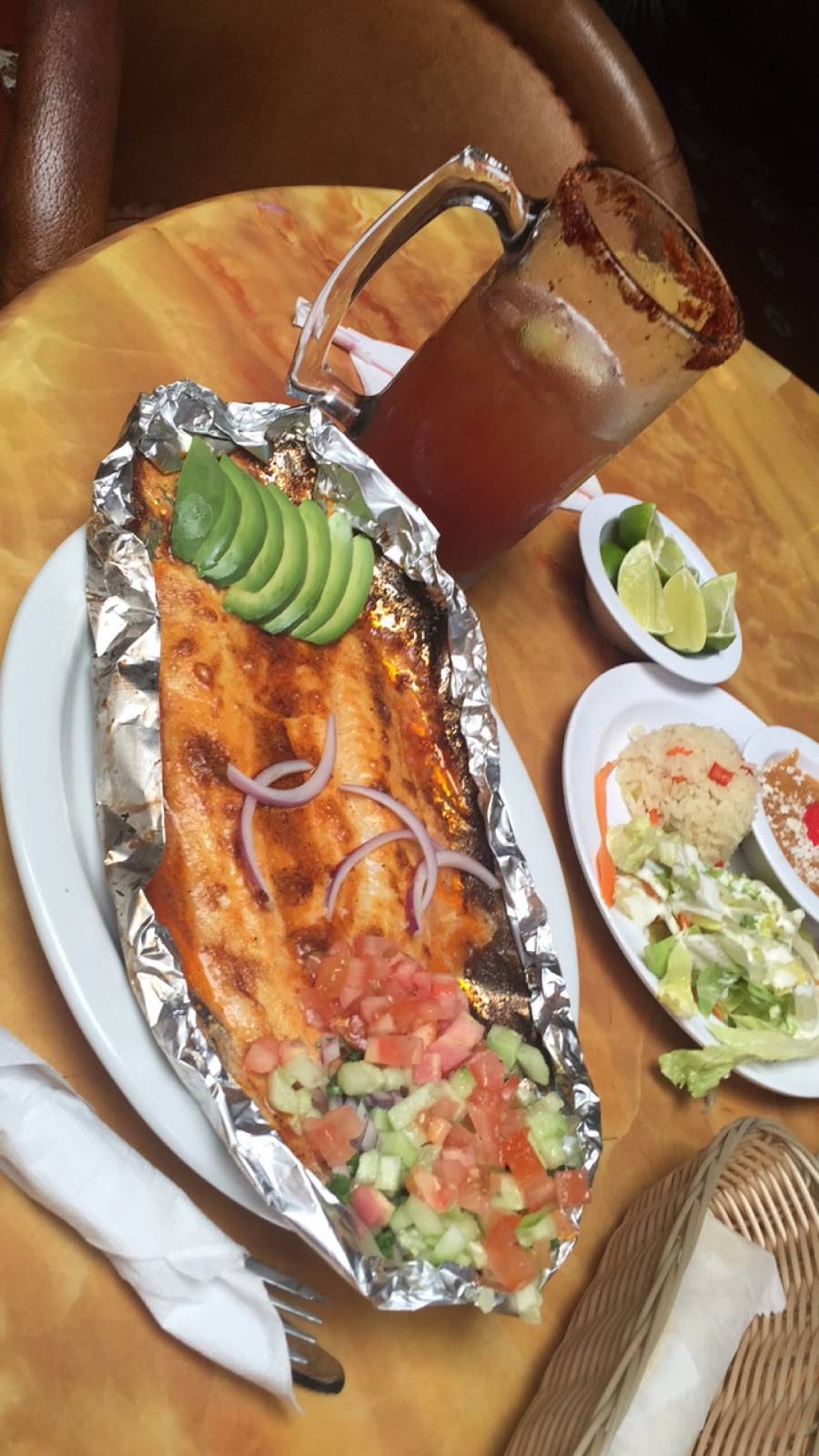 Mariscos La Sirena | restaurant | 515 Main Street, Santa Ana, CA 92701, USA | 7145410350 OR +1 714-541-0350