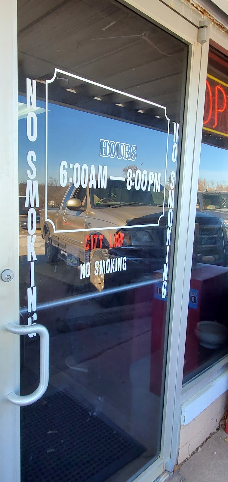 Jimmies Walleye & Catfish | restaurant | 805 Porter Wagoner Blvd, West Plains, MO 65775, USA | 4172561538 OR +1 417-256-1538