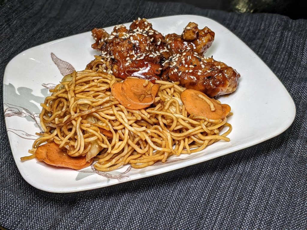 Wok N Roll Asian Express | restaurant | 212 Fifth St suite #1, Wenatchee, WA 98801, USA | 5094709688 OR +1 509-470-9688