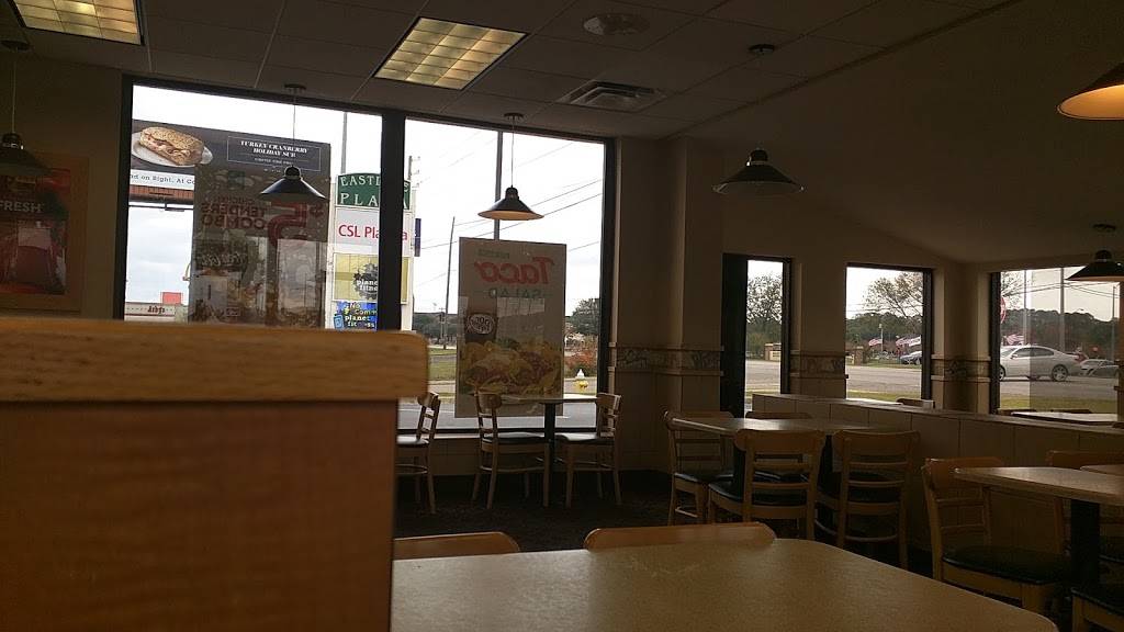 Wendys | restaurant | 5755 Atlanta Hwy, Montgomery, AL 36117, USA | 3342778690 OR +1 334-277-8690