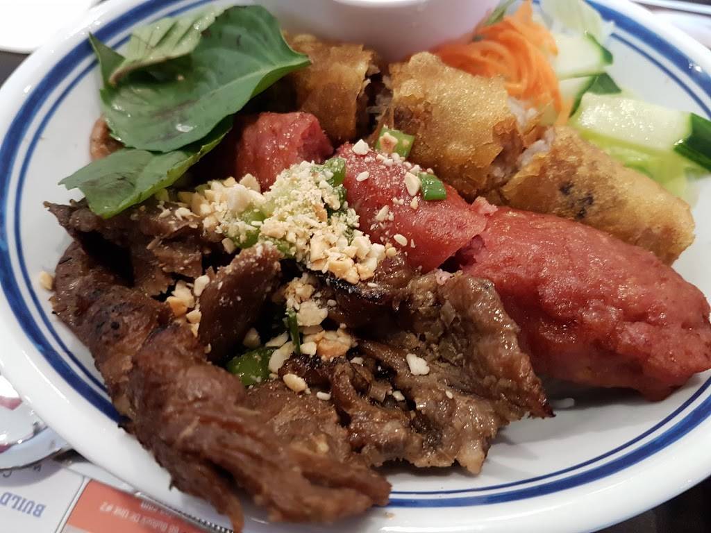 Pho Quinn Authentic Vietnamese Cuisine | restaurant | 5284 Hwy 7, Markham, ON L3P 1B9, Canada | 9052018819 OR +1 905-201-8819