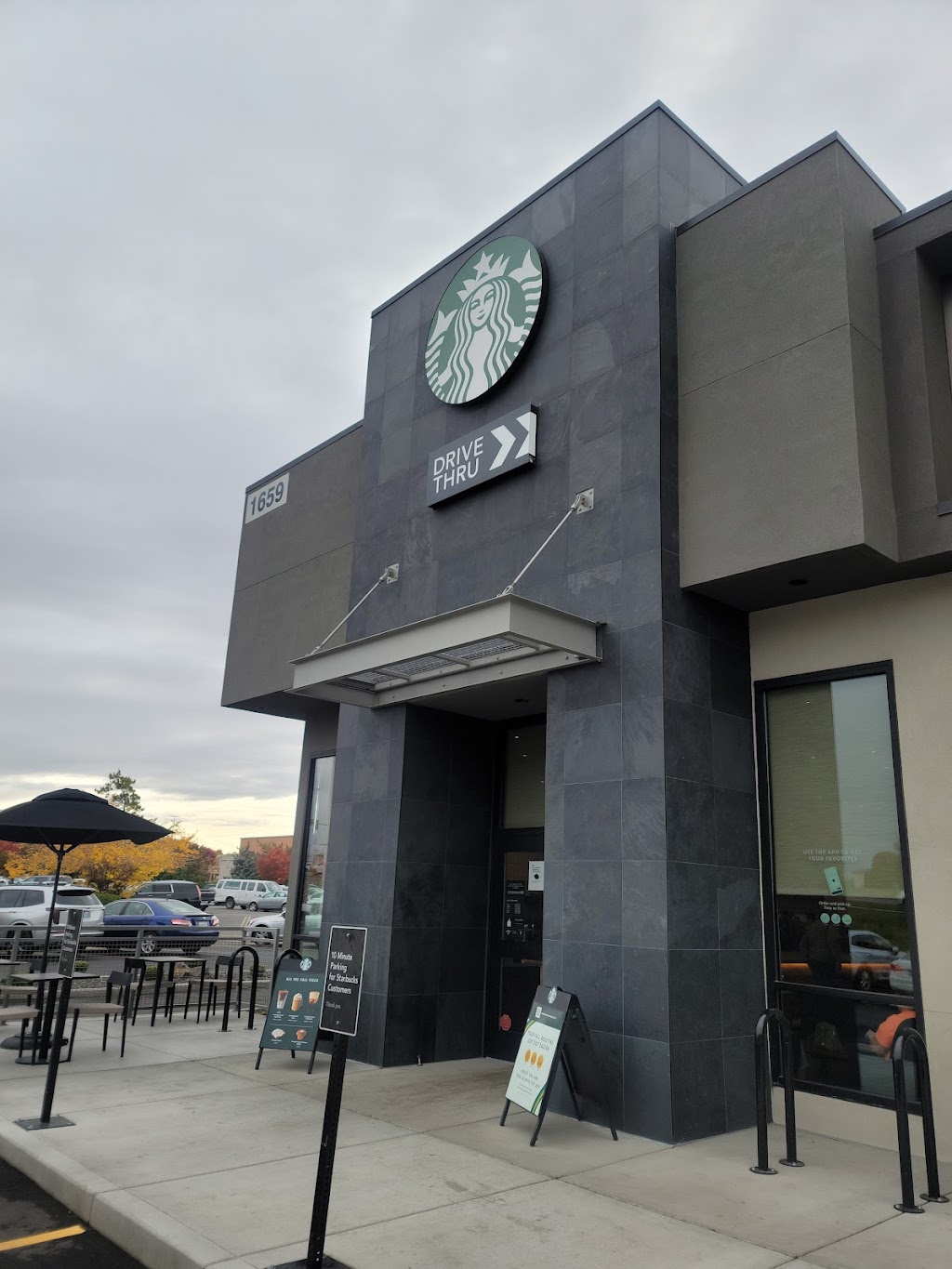 Starbucks | cafe | 1659 N Columbia Center Blvd, Kennewick, WA 99336, USA | 5096613820 OR +1 509-661-3820