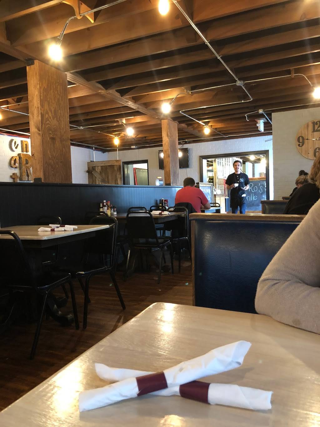 Ros Grille | restaurant | 300 Hobbs St E, Athens, AL 35611, USA | 2562302716 OR +1 256-230-2716