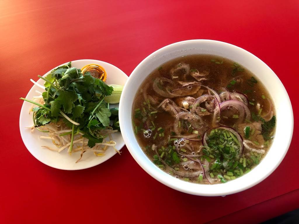 Pho Berni Express | restaurant | 10555 Culebra Rd #105, San Antonio, TX 78251, USA | 2103998155 OR +1 210-399-8155