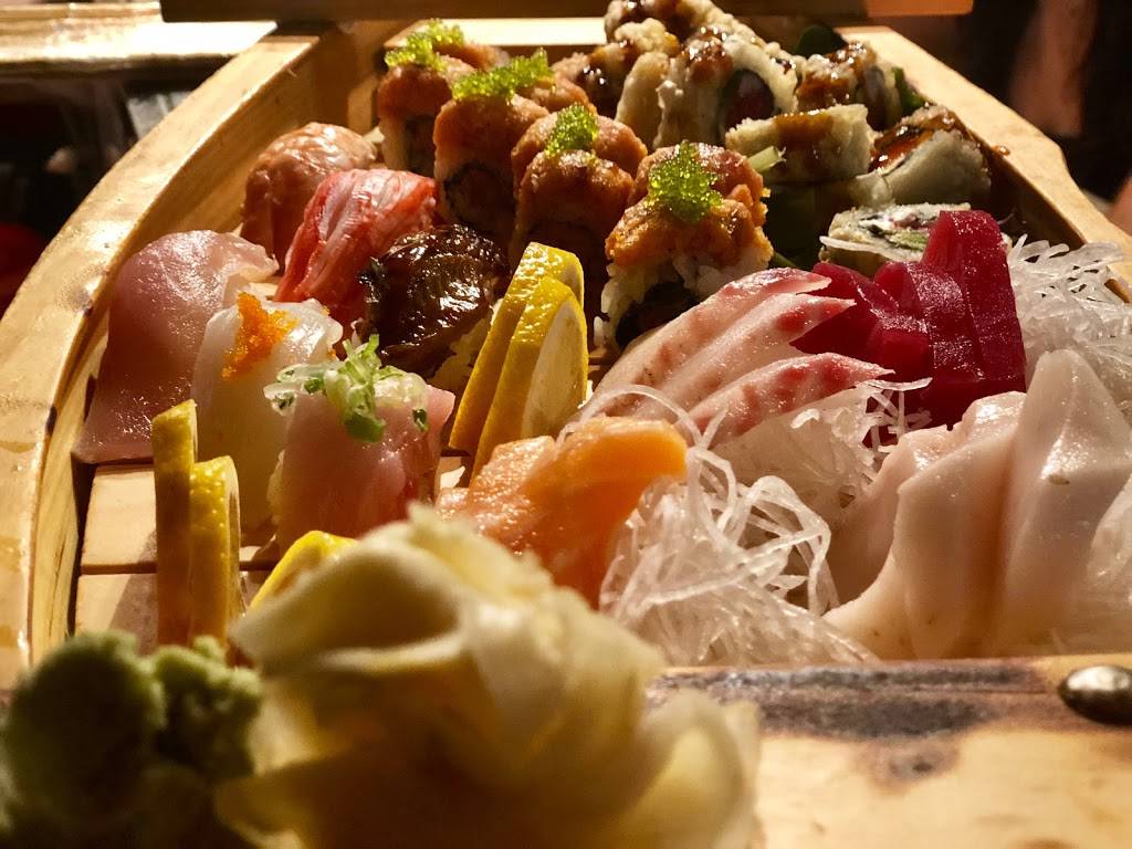 Purple International Bistro & Sushi | restaurant | 933 S Main St, Greenville, SC 29601, USA | 8642323255 OR +1 864-232-3255