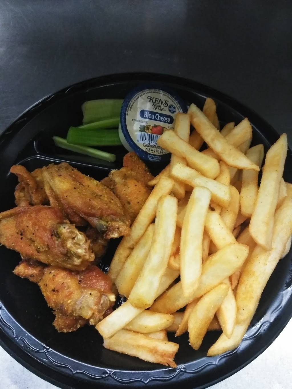 Davidos Pizza & Wings | restaurant | 2020 Eastside Dr SE Suite 201, Conyers, GA 30013, USA | 7709221121 OR +1 770-922-1121