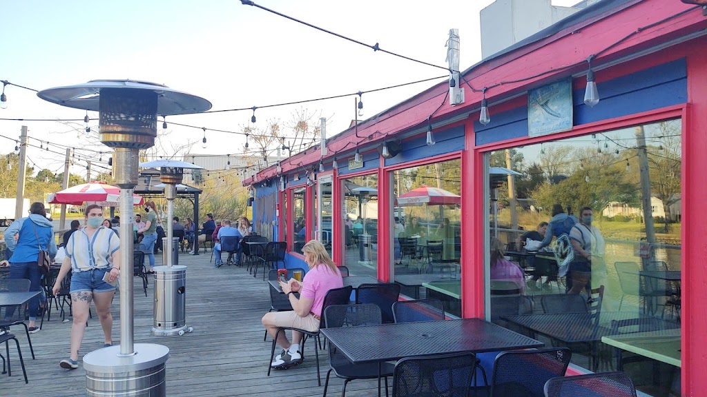 Macks Barge | restaurant | 4300 Colley Ave, Norfolk, VA 23508, USA | 7575782103 OR +1 757-578-2103