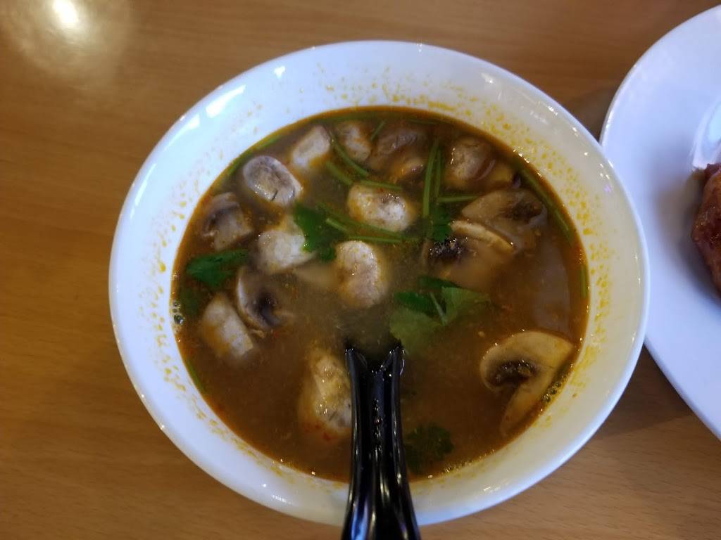 5 R CHA Thai Bistro | restaurant | 2011 N Recker Rd, Mesa, AZ 85215, USA | 4808541487 OR +1 480-854-1487