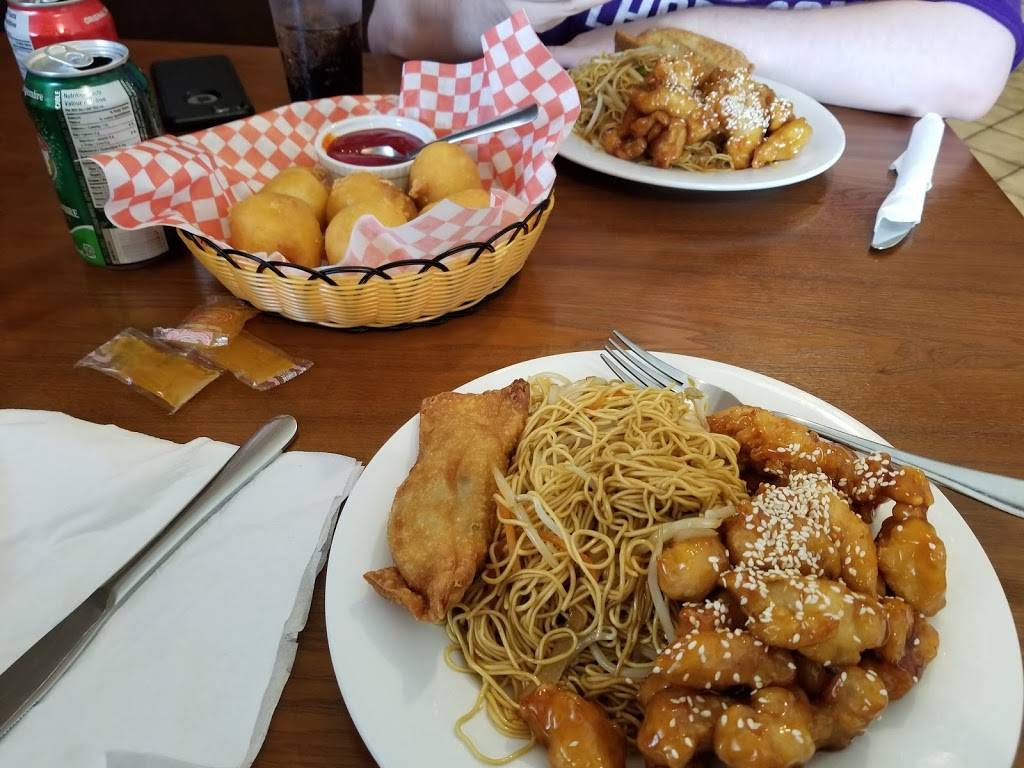 Golden Wheel Restaurant | restaurant | 6725 Trans-Canada Hwy, Peterborough, ON K9J 6Z9, Canada | 7057496838 OR +1 705-749-6838