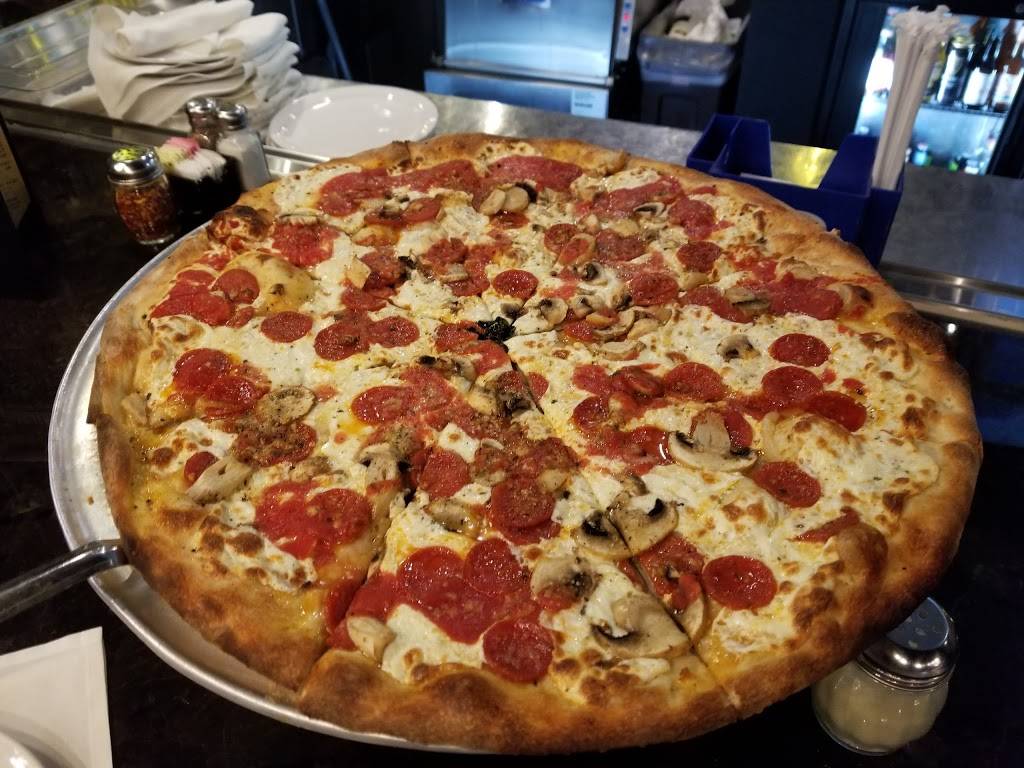 Grimaldis Pizzeria | restaurant | 253 Westshore Plaza B1B Northwest Tampa 218, Tampa, FL 33609, USA | 8132872500 OR +1 813-287-2500
