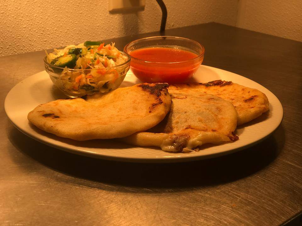 Ballalvas Mexitalian Restaurant | restaurant | 7816 Richmond Rd, Toano, VA 23168, USA | 7572503644 OR +1 757-250-3644