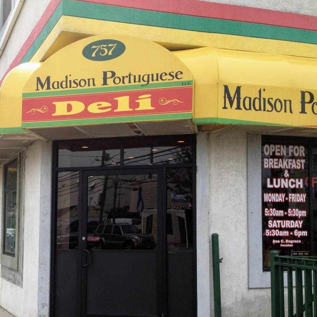 Avenida Restaurant | restaurant | 757 Madison Ave, Bridgeport, CT 06606, USA | 2036960303 OR +1 203-696-0303