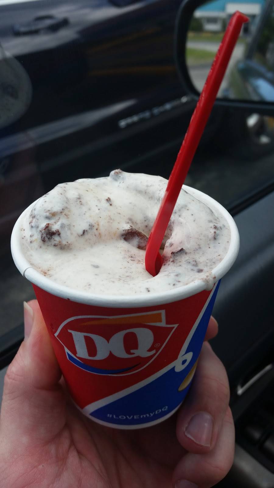 Dairy Queen Grill & Chill | restaurant | 727 N Suncoast Blvd, Crystal River, FL 34429, USA | 3527955800 OR +1 352-795-5800