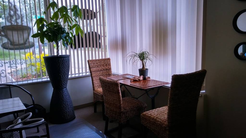 Bistro | restaurant | 1601 Arrow Ave, Anderson, IN 46016, USA | 7654257978 OR +1 765-425-7978