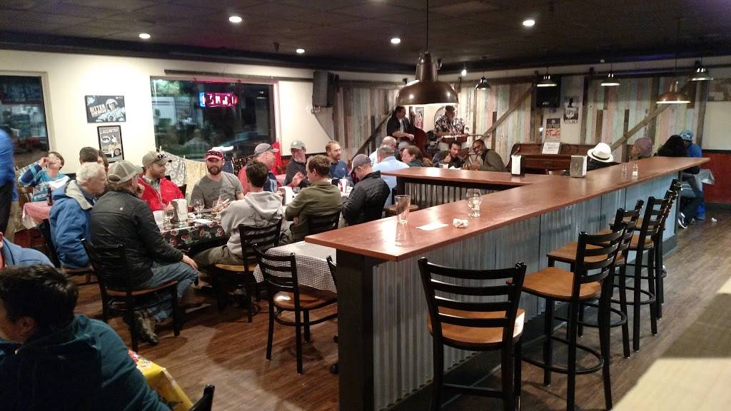 Mission St. BBQ | restaurant | 1618 Mission St, Santa Cruz, CA 95060, USA | 8314582222 OR +1 831-458-2222