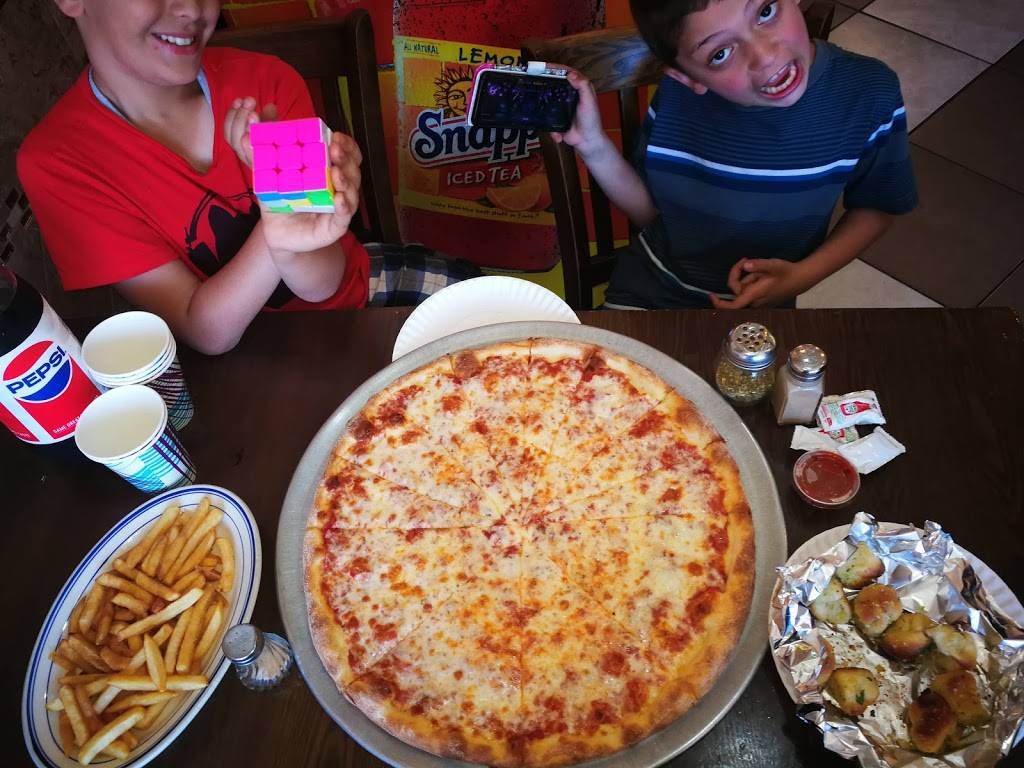 Sofias Pizza | restaurant | 2822 Coney Island Ave, Brooklyn, NY 11235, USA | 7185136301 OR +1 718-513-6301