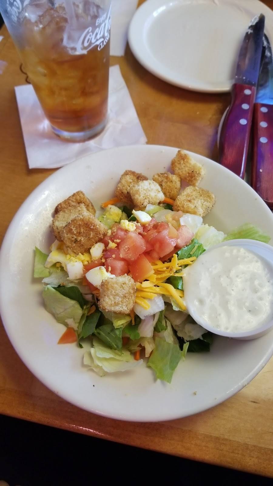 Texas Roadhouse | restaurant | 4332 Erica Greene Circle, Morristown, TN 37813, USA | 4235817896 OR +1 423-581-7896