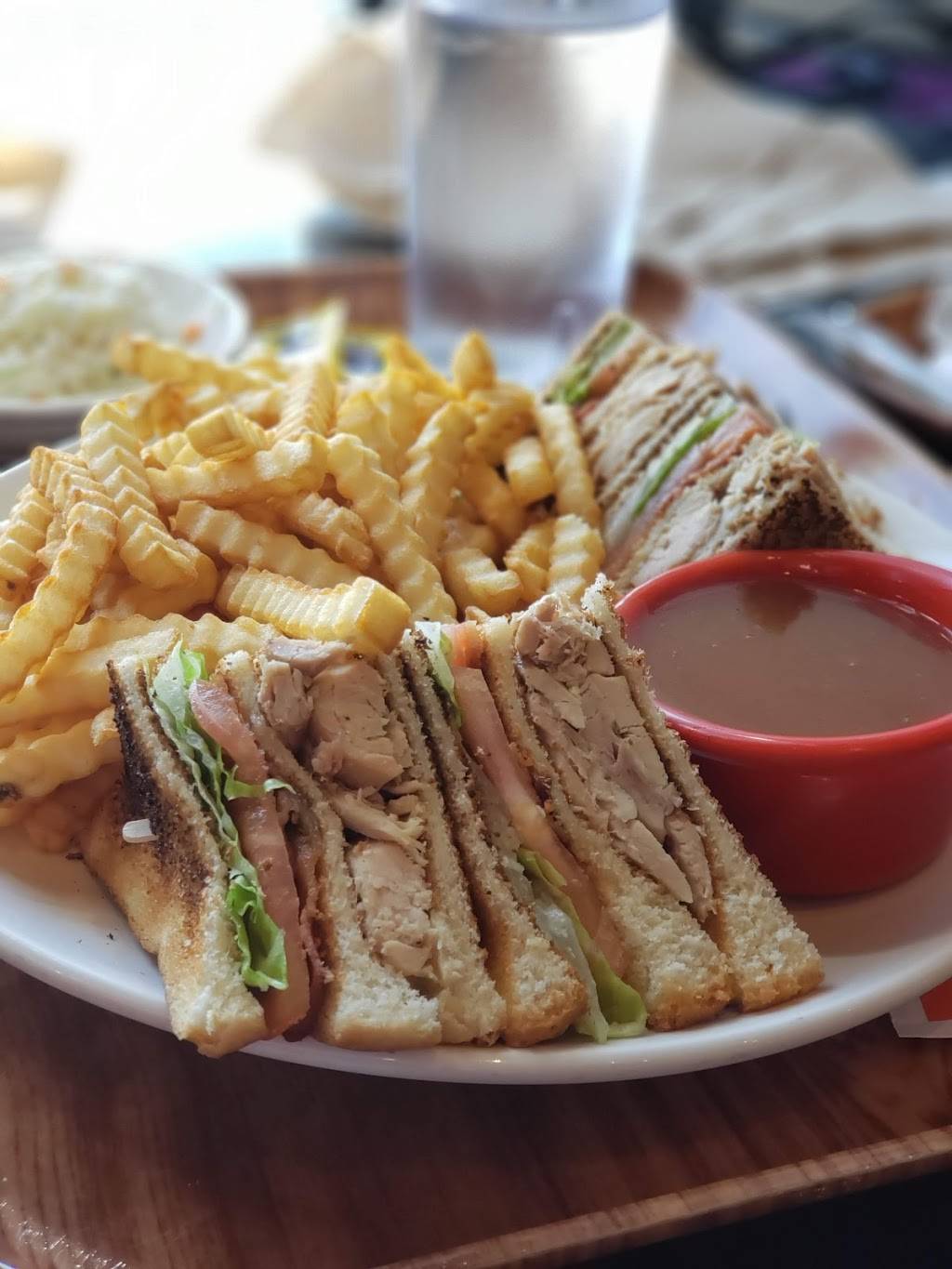 Benny&Co. | restaurant | 2015 12e Avenue N #800, Sherbrooke, QC J1E 4J6, Canada | 8199874440 OR +1 819-987-4440