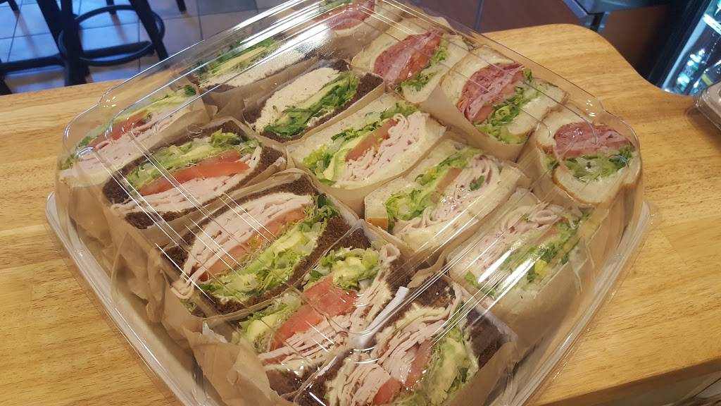 Second Reef Deli | restaurant | 25292 McIntyre St Suite:T, Laguna Hills, CA 92653, USA | 9496007713 OR +1 949-600-7713