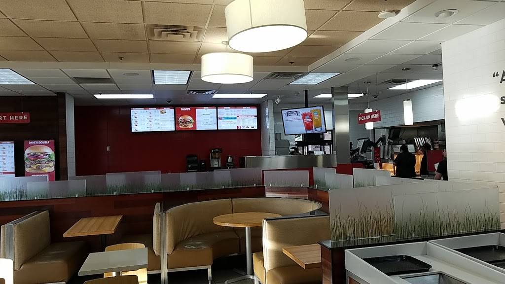 Wendys | restaurant | 3565 Central Ave, Riverside, CA 92506, USA | 9513287951 OR +1 951-328-7951