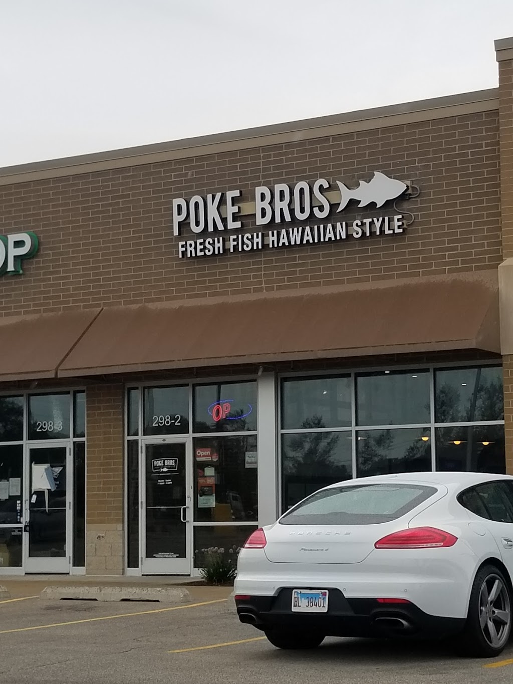Poke Bros. | restaurant | 298 W N Ave Suite 2, Villa Park, IL 60181, USA | 3312253031 OR +1 331-225-3031