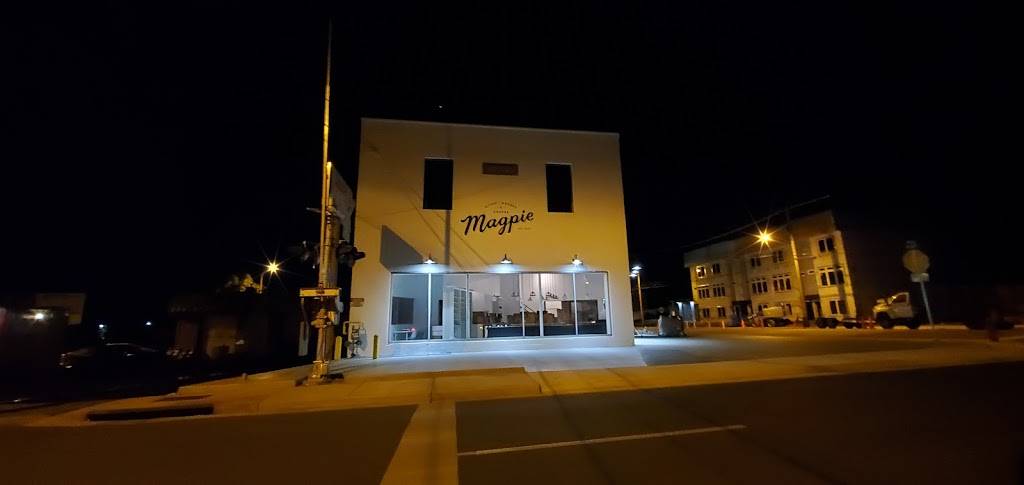 Magpie Diner | restaurant | 85 W Gay St, Harrisonburg, VA 22802, USA | 5405780527 OR +1 540-578-0527