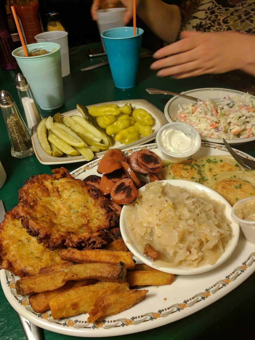 Ivanhoe Cafe | cafe | 5249 Joseph Campau Ave, Detroit, MI 48211, USA | 3139255335 OR +1 313-925-5335