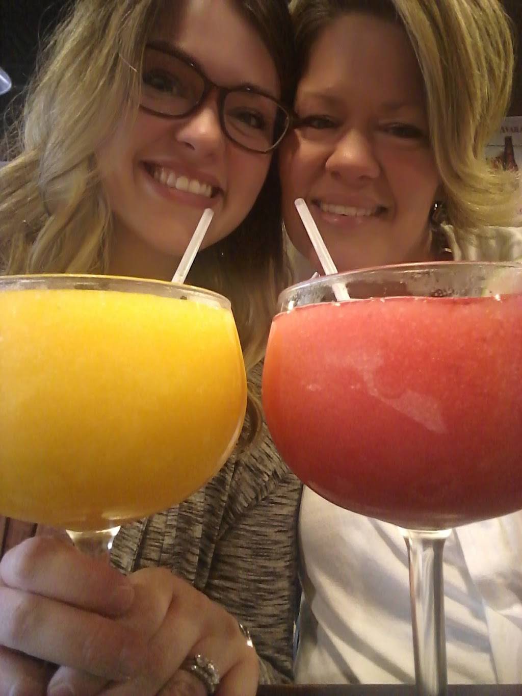 La Palma De Oro | restaurant | 6631 Clinton Hwy Suite #105, Knoxville, TN 37912, USA | 8659388222 OR +1 865-938-8222