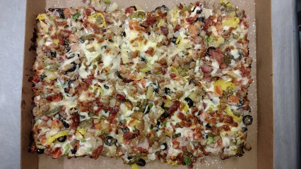 Grinderz | restaurant | 1648 Seven Mile E, Highland Park, MI 48203, USA | 3138914400 OR +1 313-891-4400