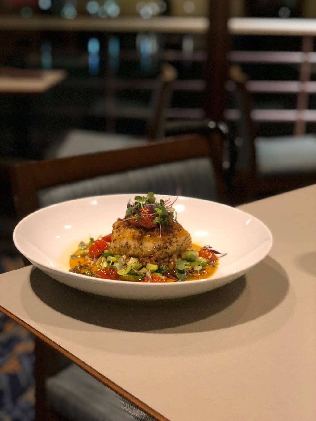 Waters Edge | cafe | 2815 Jorie Blvd, Oak Brook, IL 60523, USA | 6305681234 OR +1 630-568-1234