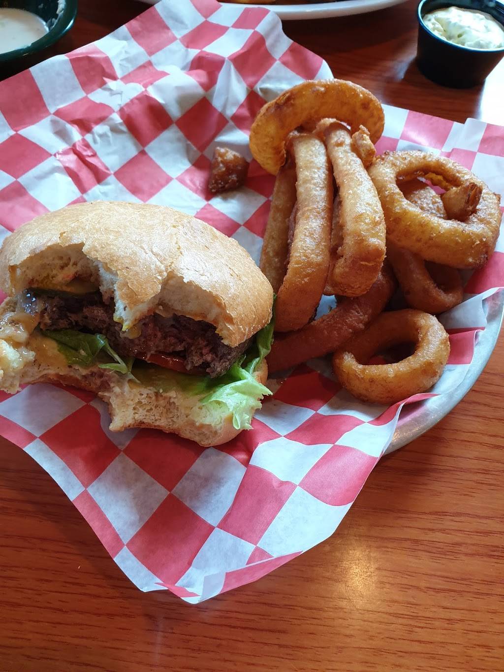 Ma Deeters | restaurant | 2262 Deeter Rd, Luzerne, MI 48636, USA | 9898261013 OR +1 989-826-1013