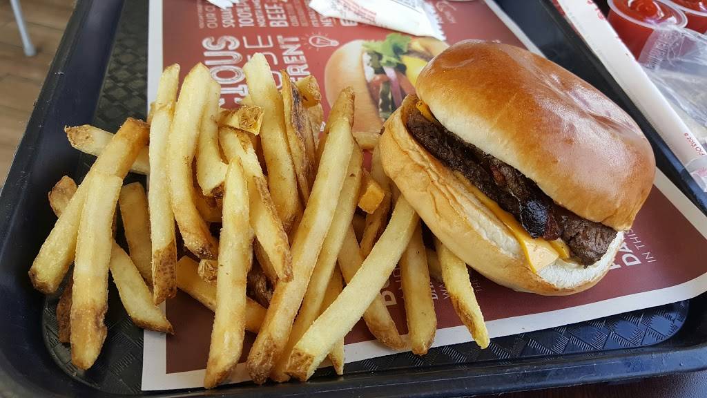 Wendys | restaurant | 105 Jackson Rd SW, Wise, VA 24293, USA | 2766790615 OR +1 276-679-0615