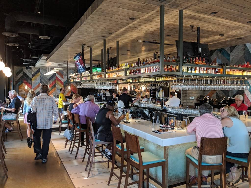 P.F. Changs | restaurant | 122 Adams Rd, Rochester, MI 48309, USA | 2489237030 OR +1 248-923-7030