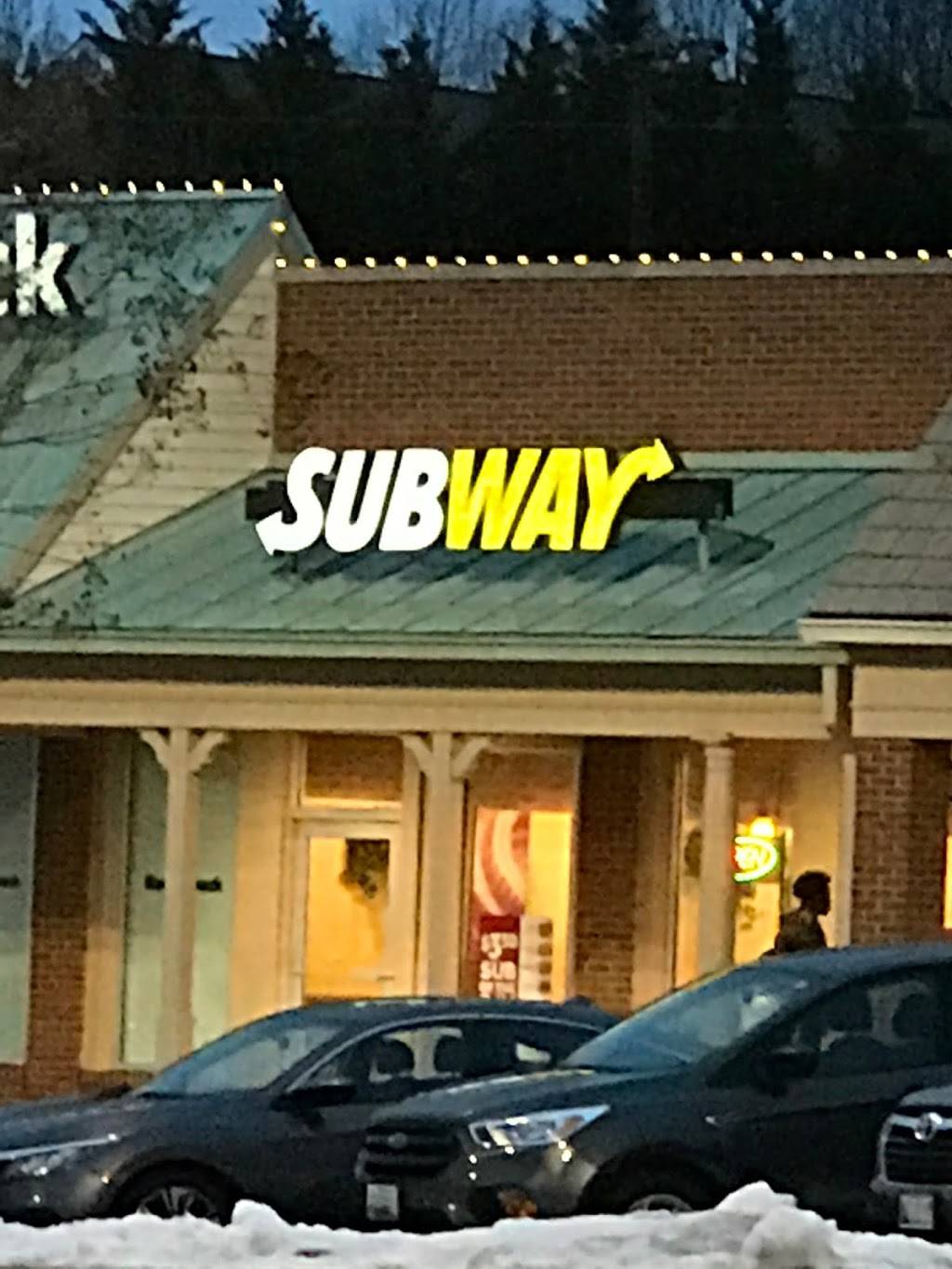 Subway | restaurant | 876 Muddy Branch Rd, Gaithersburg, MD 20878, USA | 3012169614 OR +1 301-216-9614