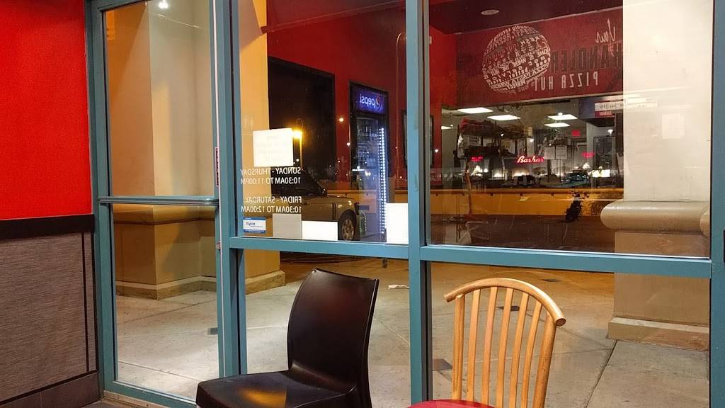 Pizza Hut | restaurant | 1919 W Chandler Blvd #104, Chandler, AZ 85224, USA | 4808992172 OR +1 480-899-2172