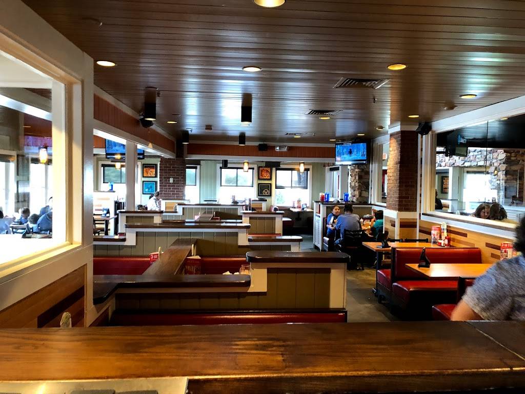 Chilis Grill & Bar | restaurant | 10021 Coors Blvd NW, Albuquerque, NM 87114, USA | 5058988861 OR +1 505-898-8861