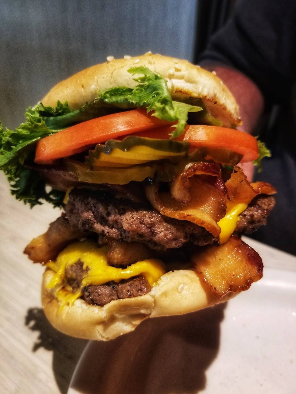 Newport Big Stop Restaurant | restaurant | 18 Moosehead Trail, Newport, ME 04953, USA | 2073685386 OR +1 207-368-5386