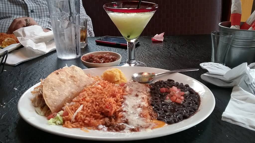 Chevys Fresh Mex | restaurant | 1369 Garden Hwy, Sacramento, CA 95833, USA | 9166490390 OR +1 916-649-0390