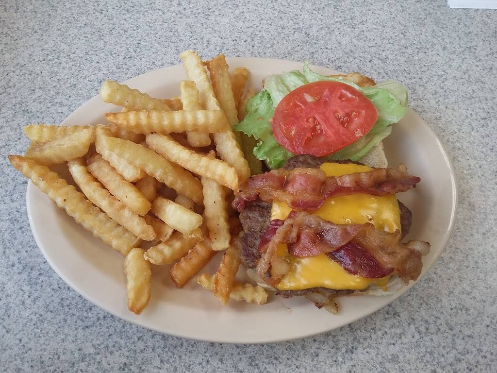 Coffee House Diner | restaurant | 419 Brushy Mountain Rd, Wilkesboro, NC 28697, USA | 3368387373 OR +1 336-838-7373