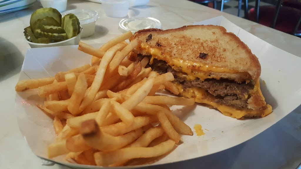 Dareos Pizza Casino | restaurant | 2920 S Minnesota Ave, Sioux Falls, SD 57105, USA | 6053353758 OR +1 605-335-3758